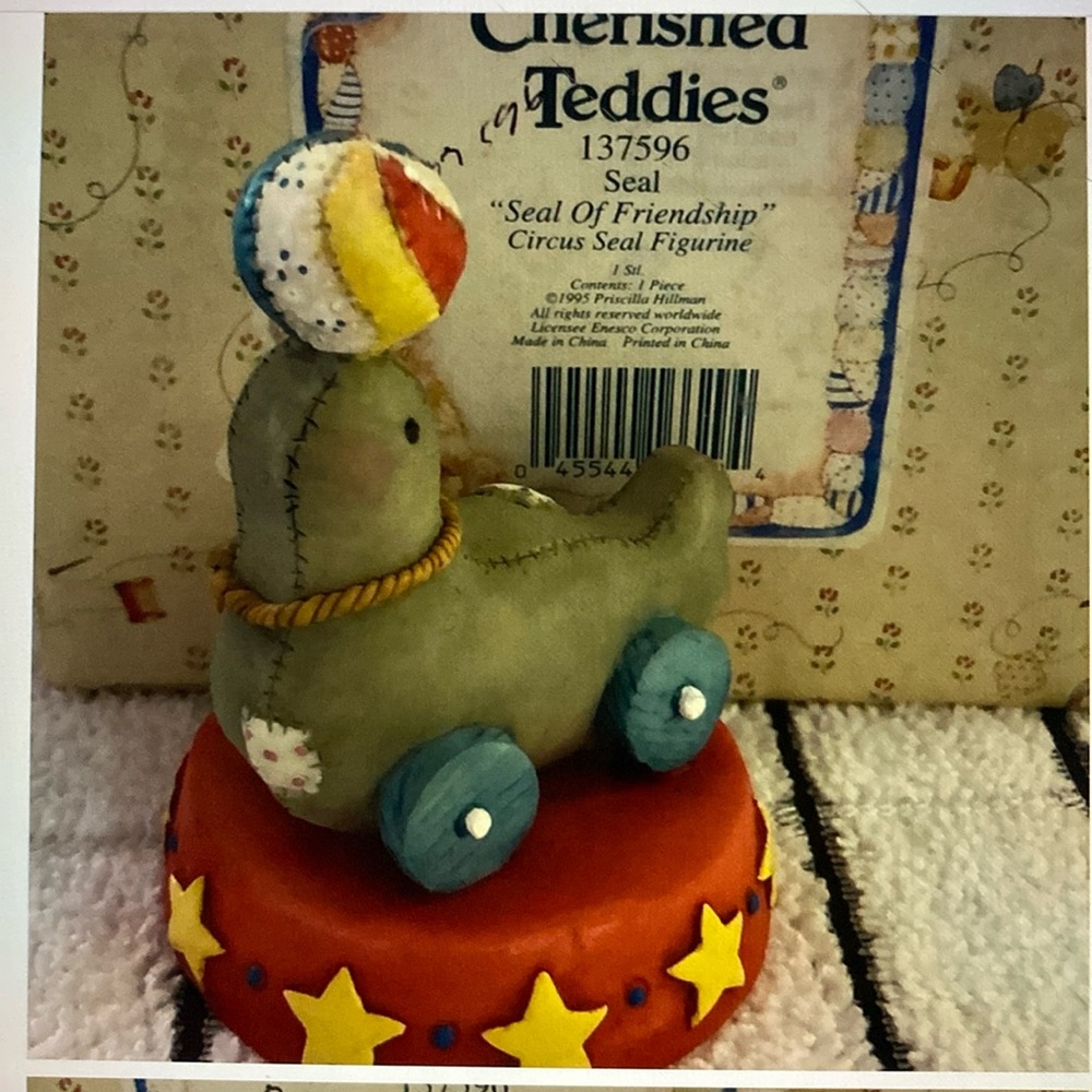 Cherished Teddies Seal